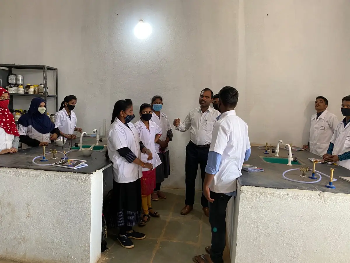B532 Pragati Arts Commerce Science Degree College Basavakalyan: campus photo 6