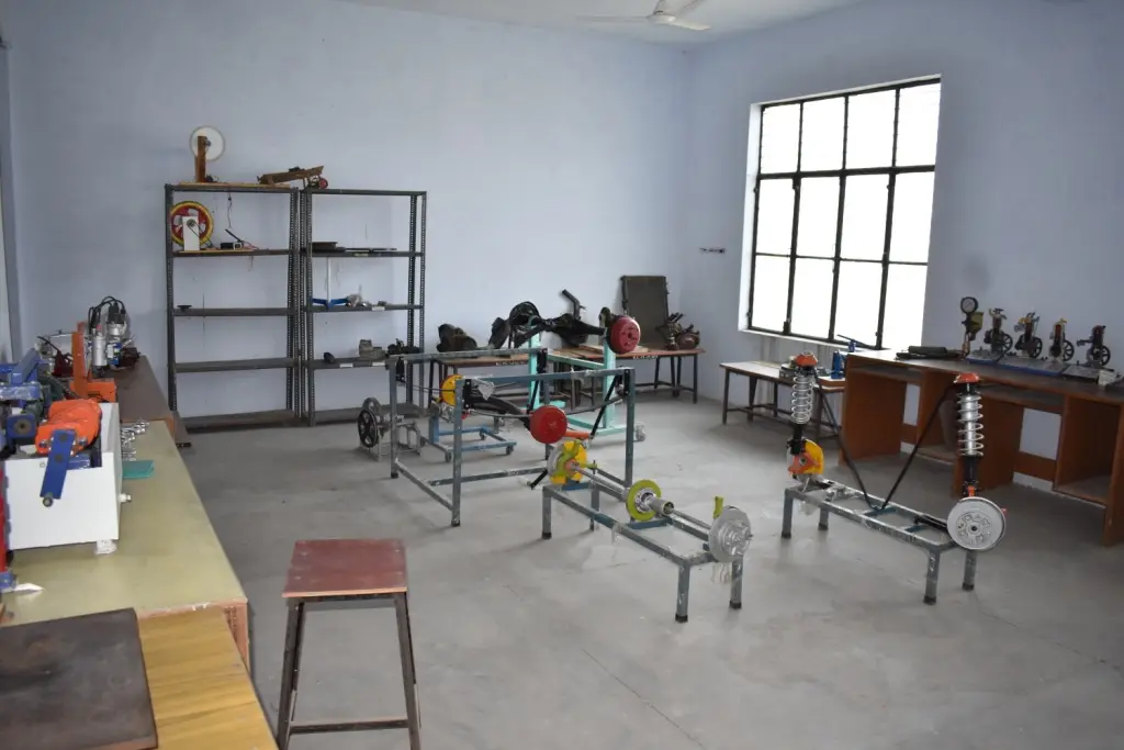Baba Saheb Ambedkar Polytechnic, VPO: campus photo 8