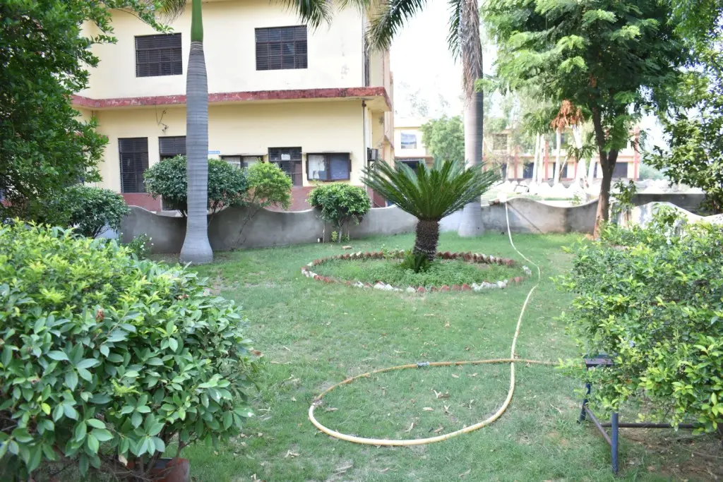 Baba Saheb Ambedkar Polytechnic, VPO: campus photo 1