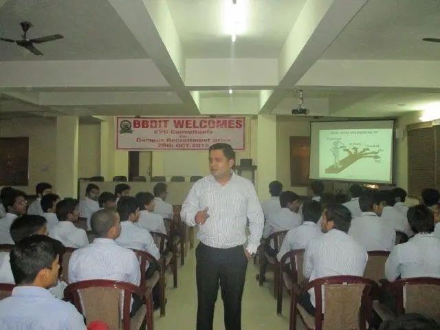 Babu Banarsi Das Institute of Engineering Technology & Research Centre: campus photo 2