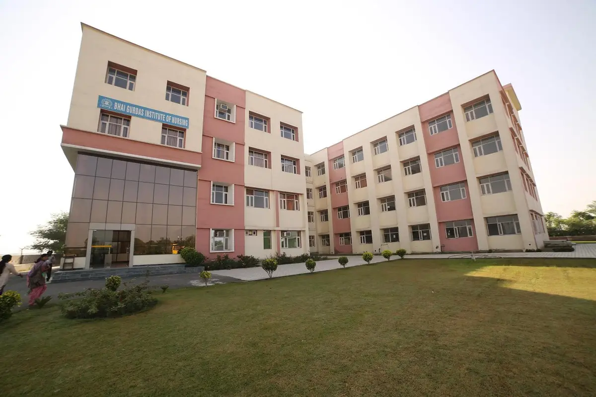 Bhai Gurdas Degree College campus photo 5