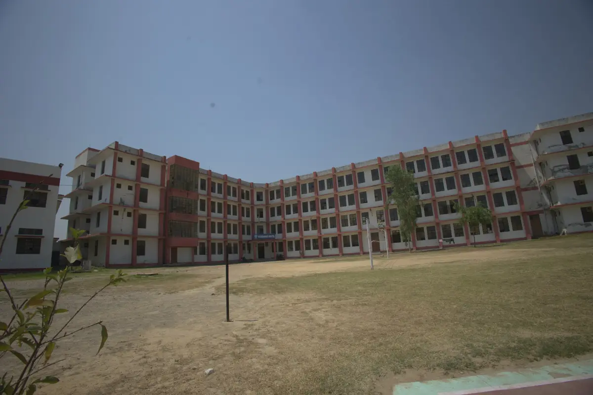 Bharat Institute of Technology: campus photo 2