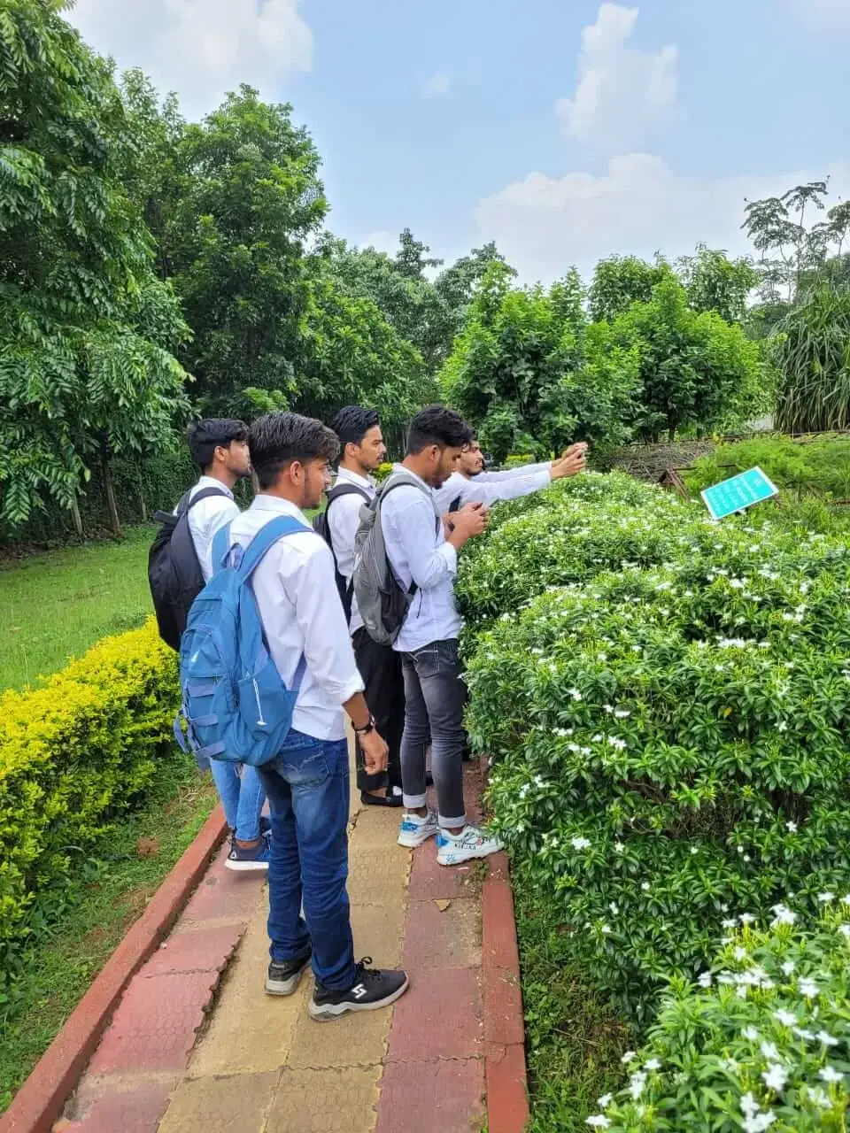 Bharathi College of Pharmacy: campus photo 6