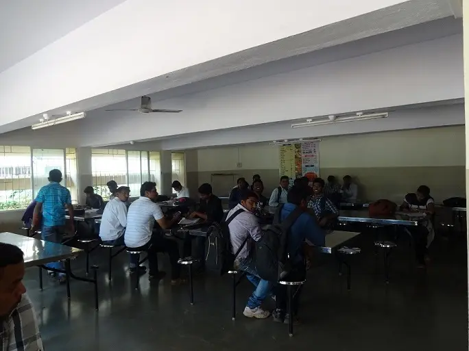 Bharati Vidyapeeth’s College of Engineering: campus photo 6