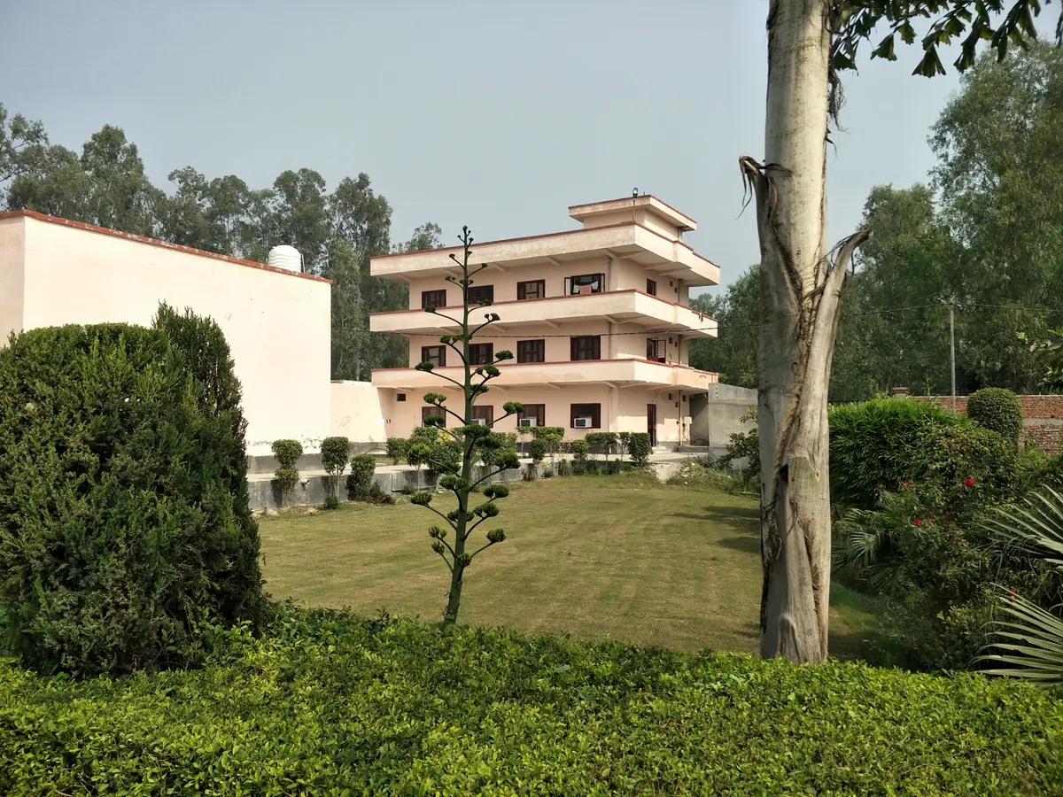 Bhartiya Ayurvedic Medical College: campus photo 6