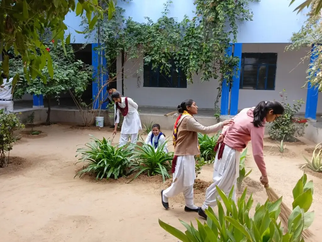 Bhom Singh Mahila Teacher Training College: campus photo 3