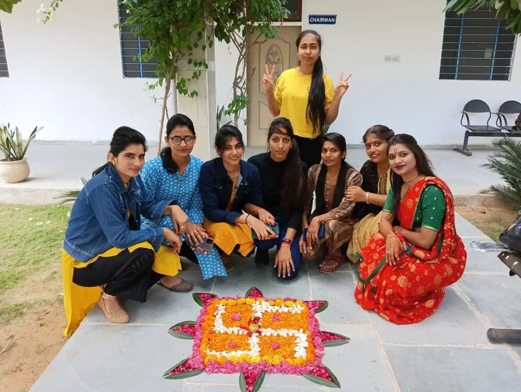 Bhom Singh Mahila Teacher Training College: campus photo 2