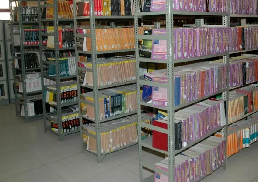 Biff and Bright College of Pharmacy: campus photo 2