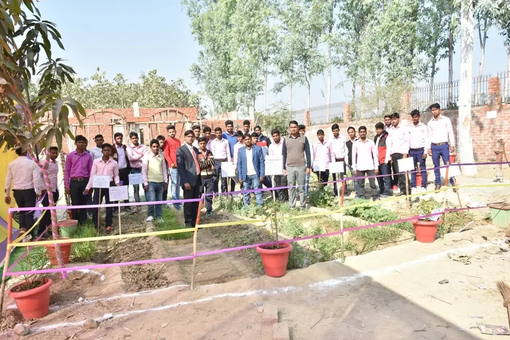 Bindeshwari P G College, Bardhabhiura: campus photo 5