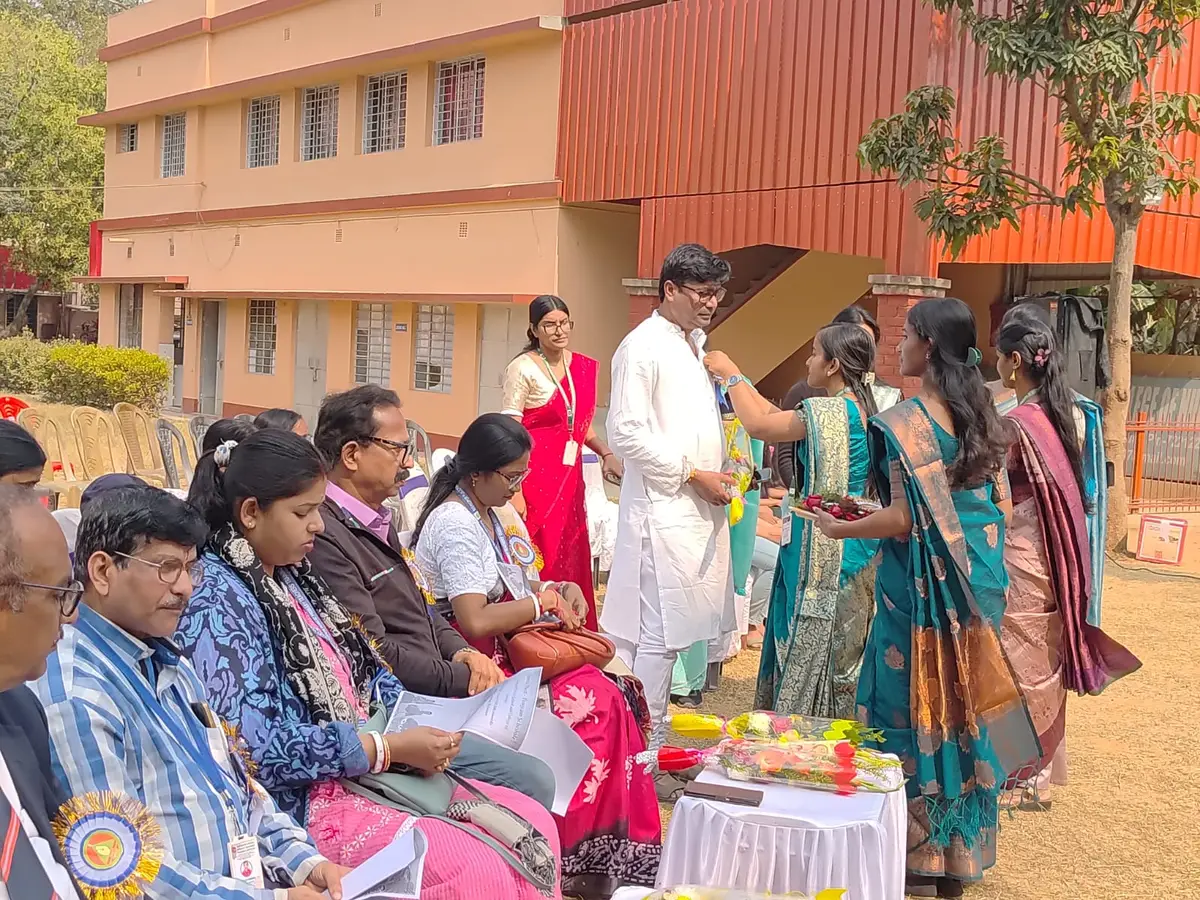Bishnupur Public School and College of Nursing campus photo 3