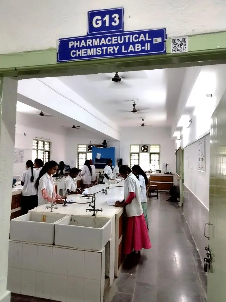 Bojjam Narasimhulu Pharmacy College for Women campus photo 3