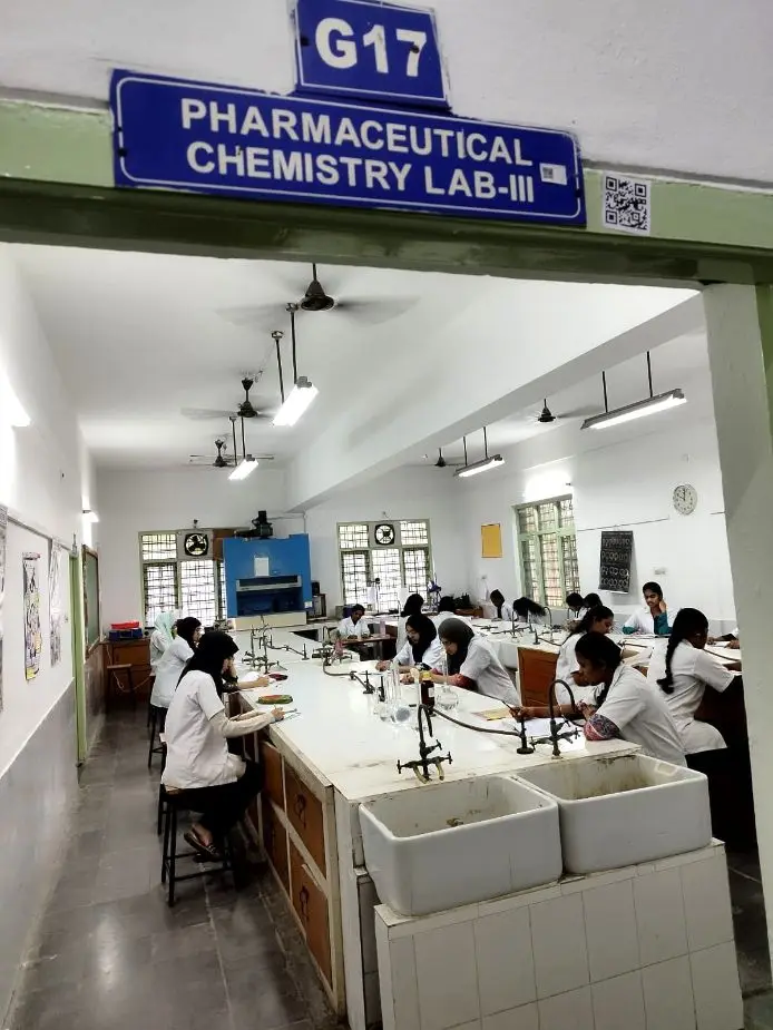 Bojjam Narasimhulu Pharmacy College for Women campus photo 4