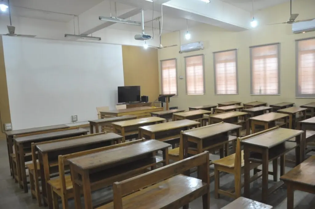 Br. Nath Pai Shikshan Sansthas Br. Nath Pai College of B.Sc. Nursing campus
