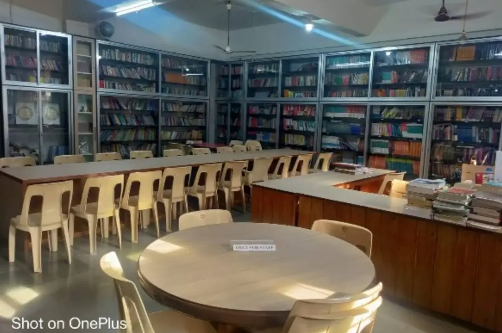 Br. Nath Pai Shikshan Sansthas Br. Nath Pai College of B.Sc. Nursing: campus photo 3