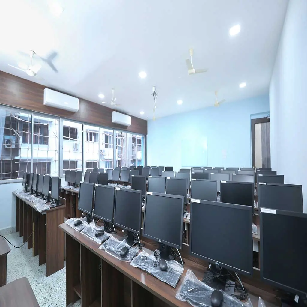 Burhani College, 10 campus