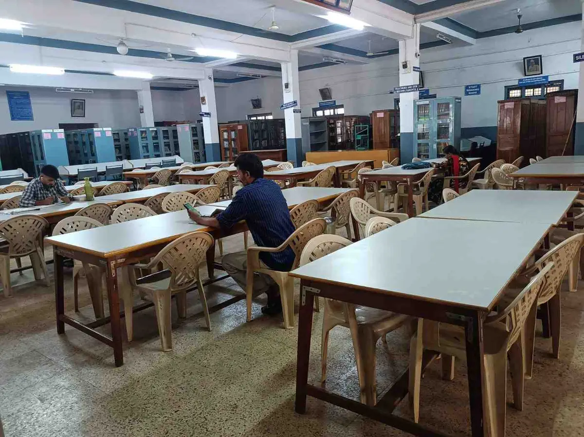 BVVS's BASAVESHWAR ARTS COLLEGE: campus photo 6