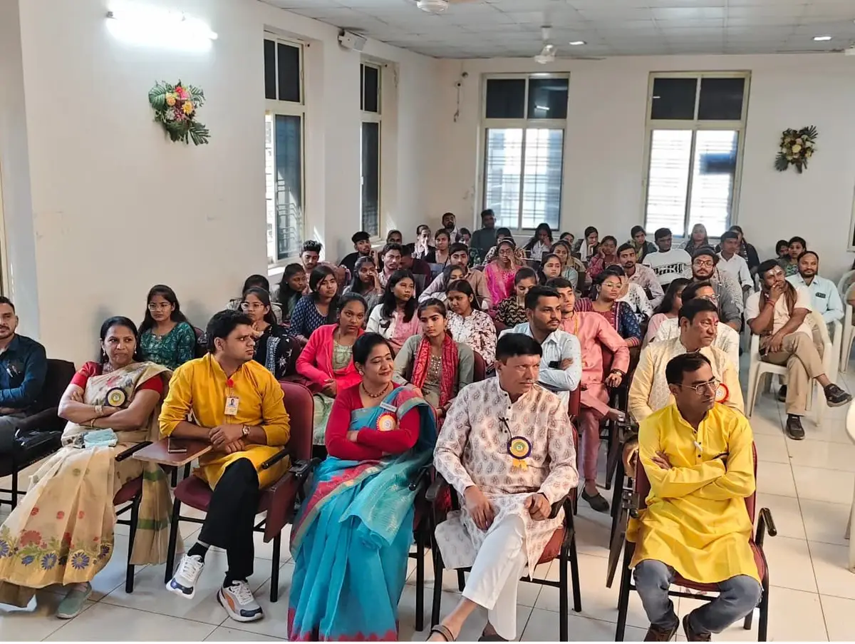 C. B. Patel Arts College: campus photo 7