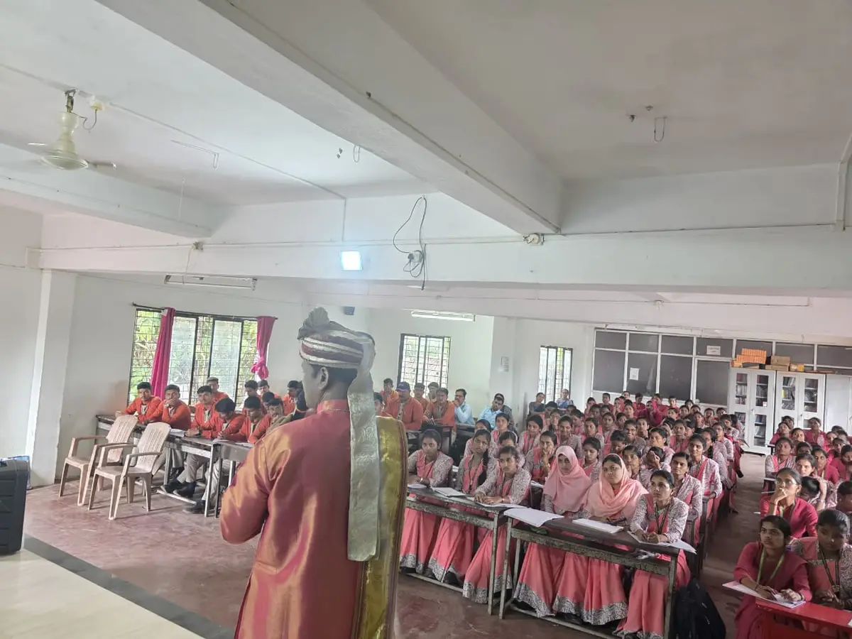 C L E Societys College of Education, Chikkodi campus