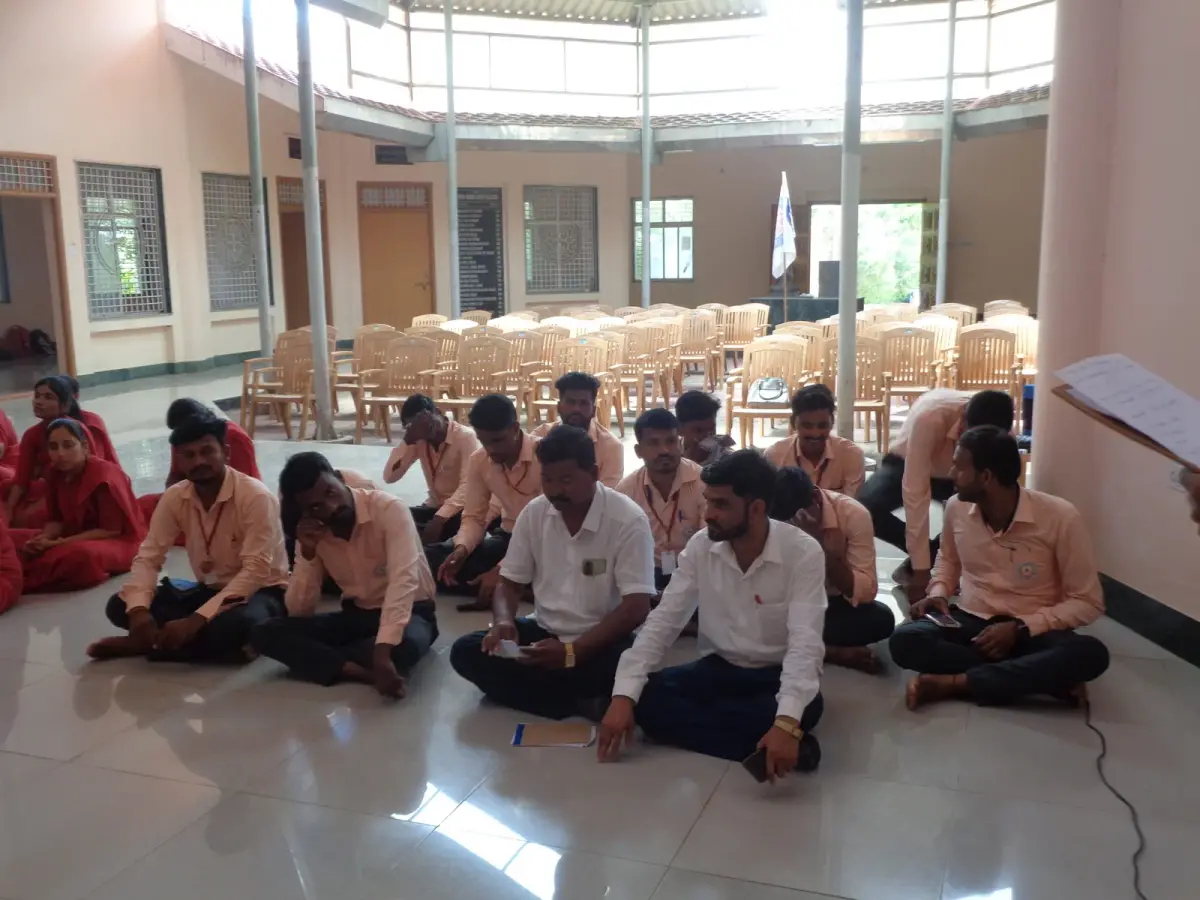 C408 Hingulambika College of Education Gulbarga: campus photo 6