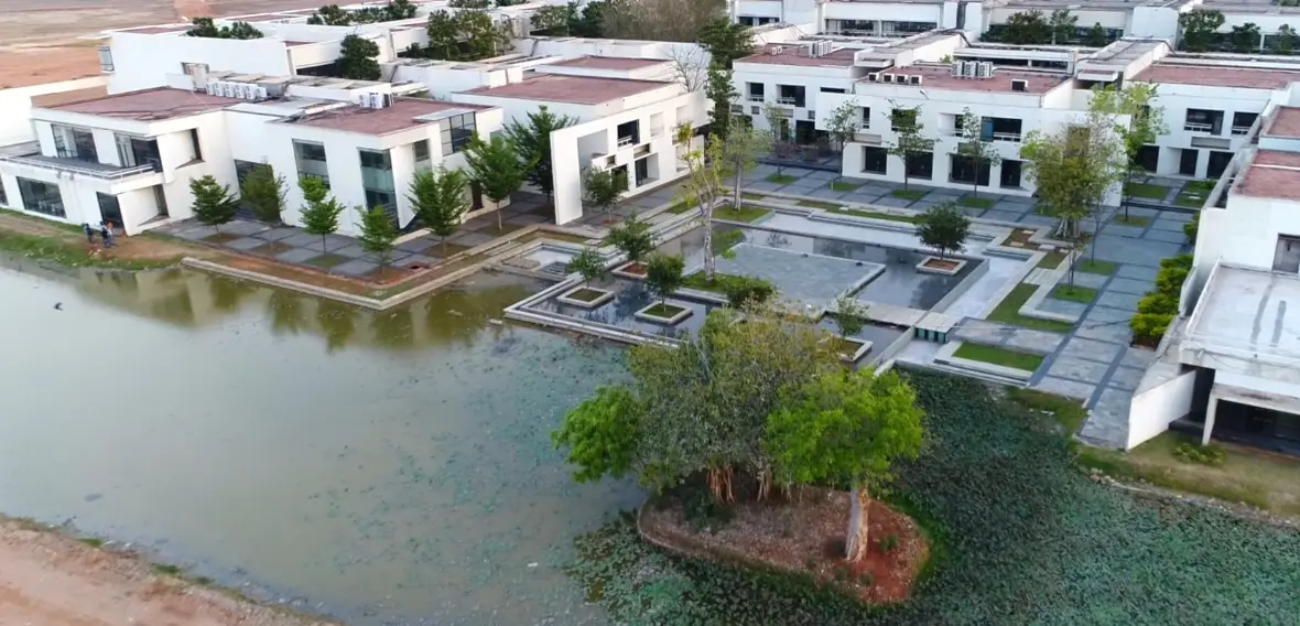CSOOBM campus photo 1