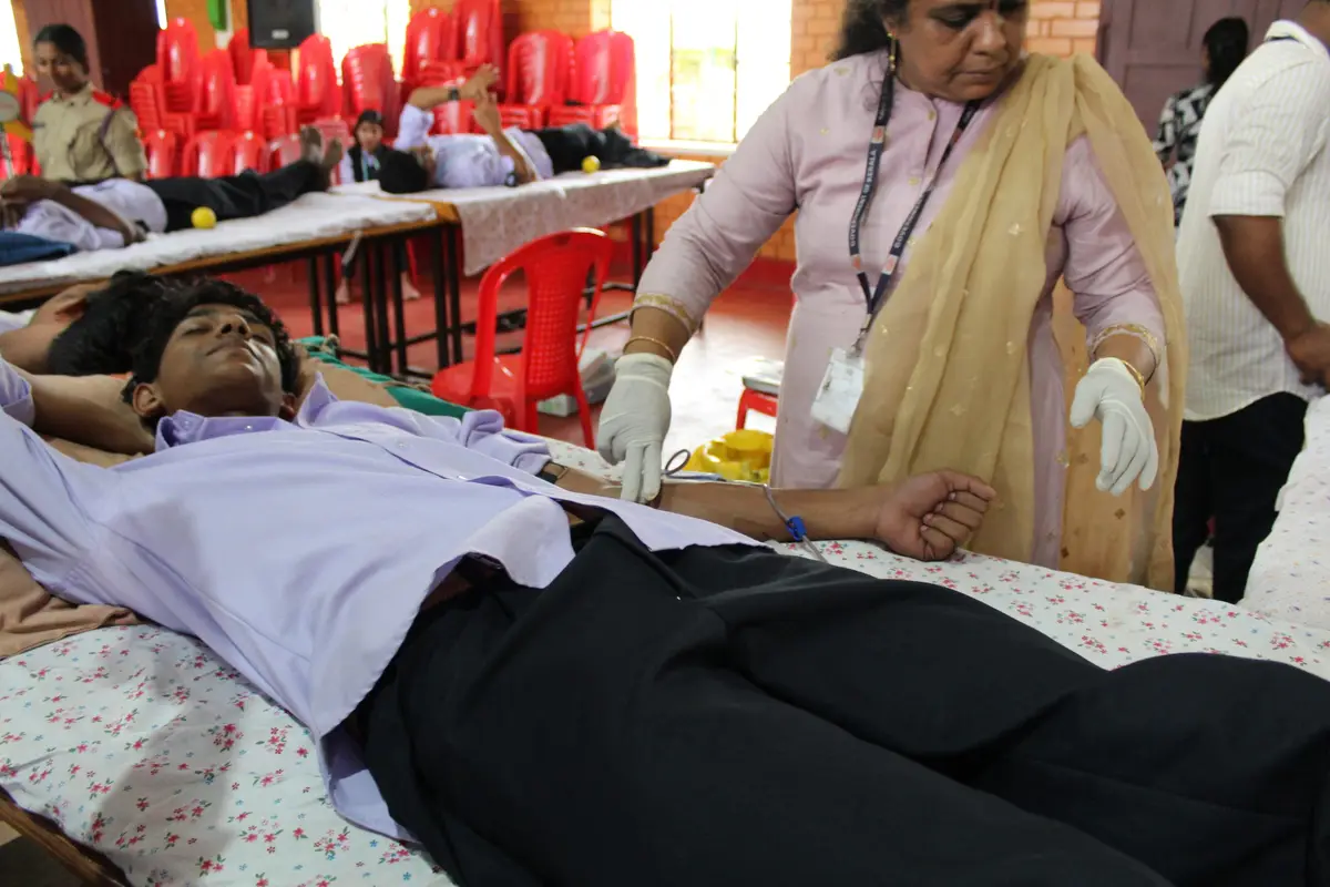 Carmel College, Mala: campus photo 1