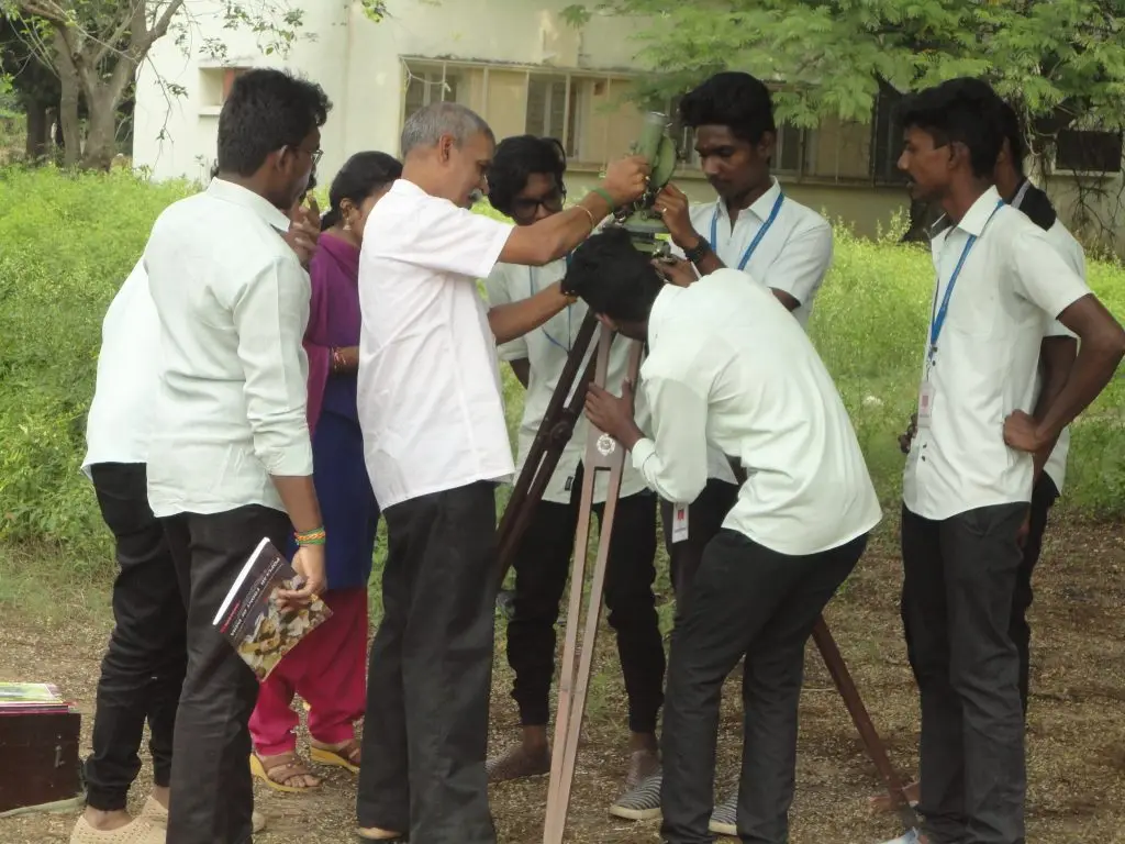 Central Polytechnic College Kalikundram: campus photo 1