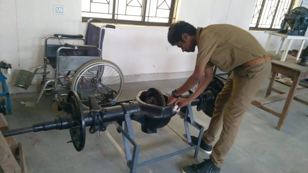 Central Polytechnic College Kalikundram: campus photo 5