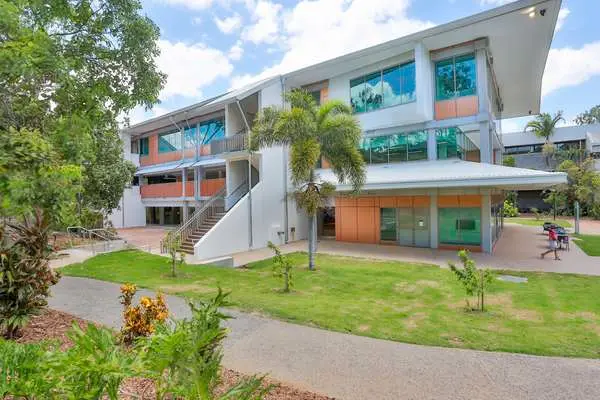 CQU campus photo 3