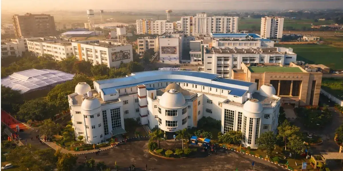 CGC College of Engineering campus photo 1