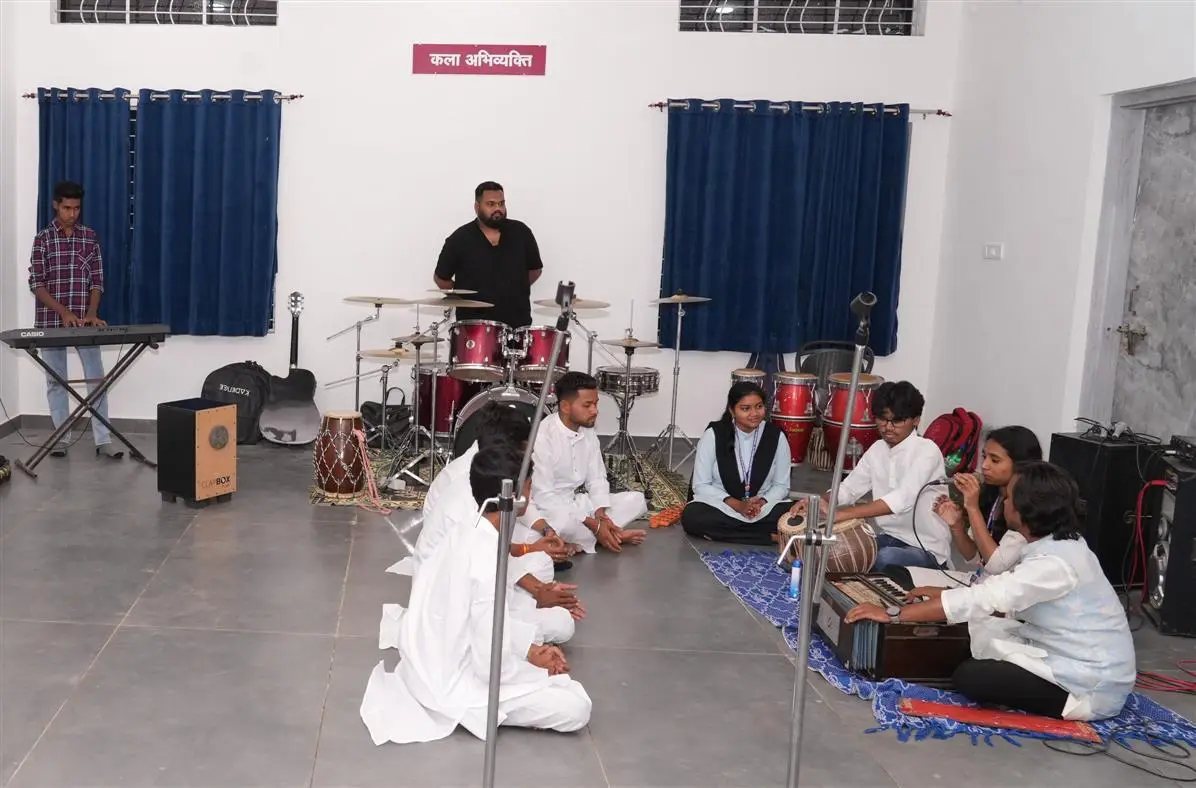 Chaitanya College Pamgarh: campus photo 1