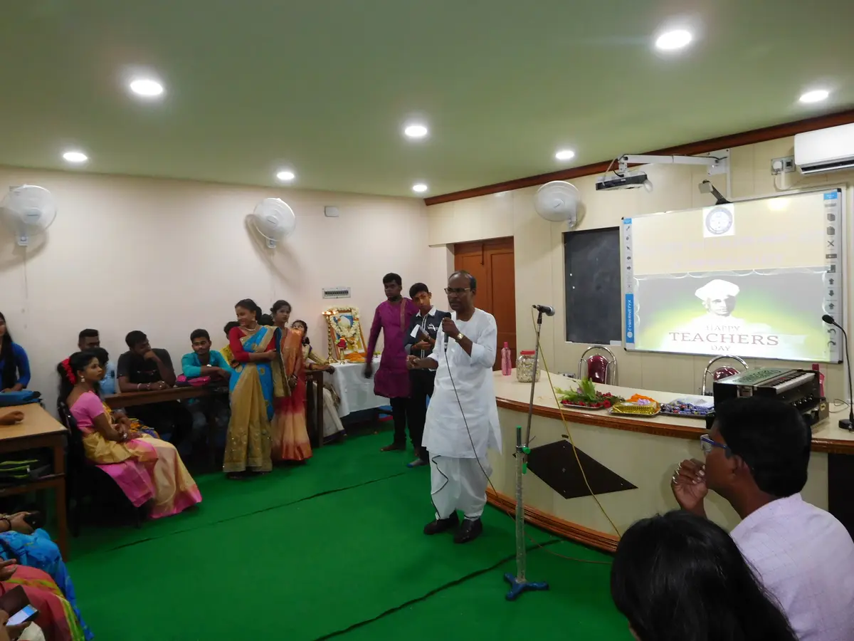 Chandrapur College: campus photo 8
