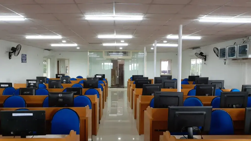 Christian College, Cengannur: campus photo 2