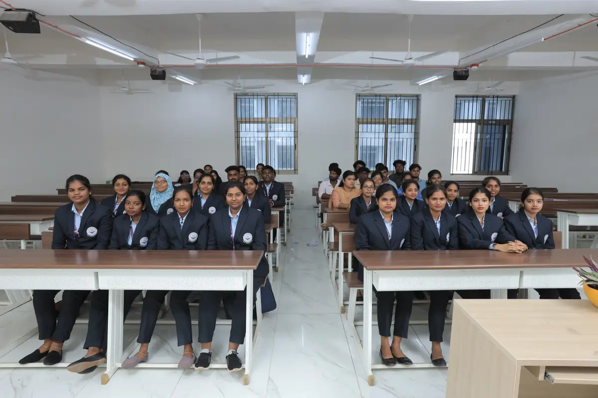 COCMAC campus photo 1