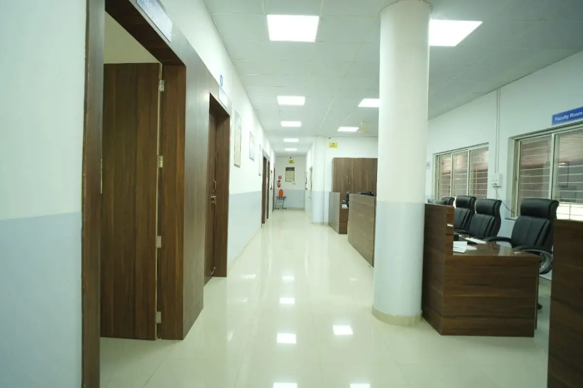 College of Engineering, Hon. Shree Babanrao Pachpute Vichardhara Trust: campus photo 5