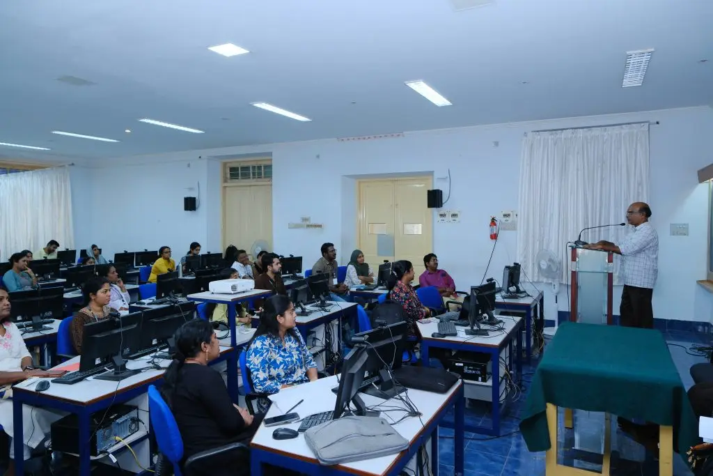 CET campus photo 8