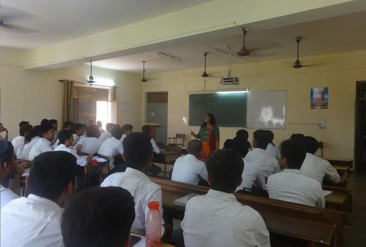 College of Pharmacy Raj Kumar Goel Institute of Technology: campus photo 5