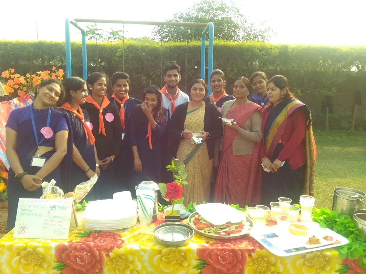 D. A. V. College: campus photo 2