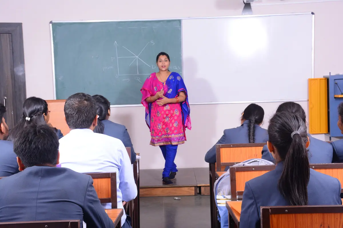 D.A.V. School of Business Management, Unit-8, BBSR campus photo 4