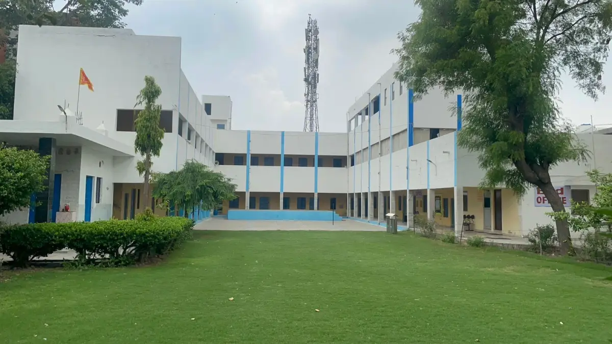 D C Jain School of Nursing: campus photo 3