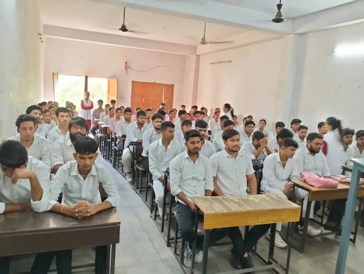 D C Jain School of Nursing: campus photo 4