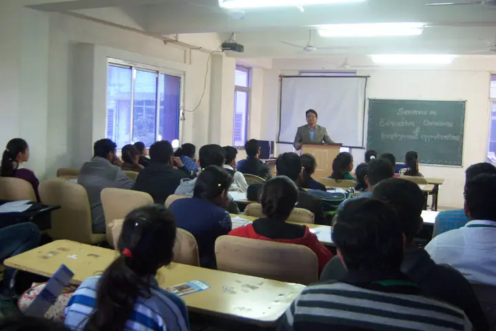 SFI campus photo 4