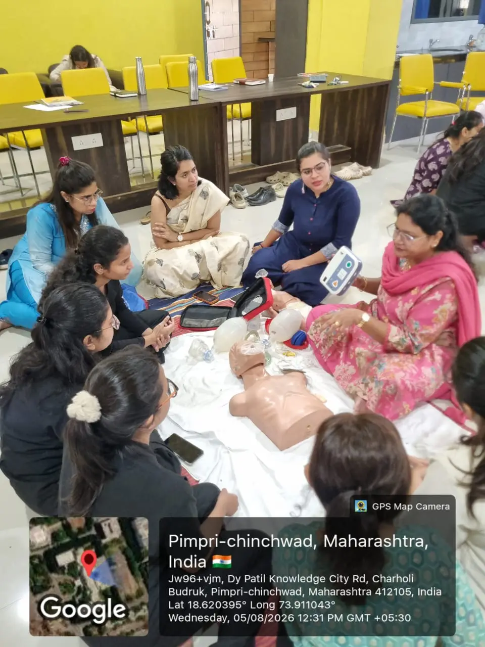 D Y Patil Dental School: campus photo 3