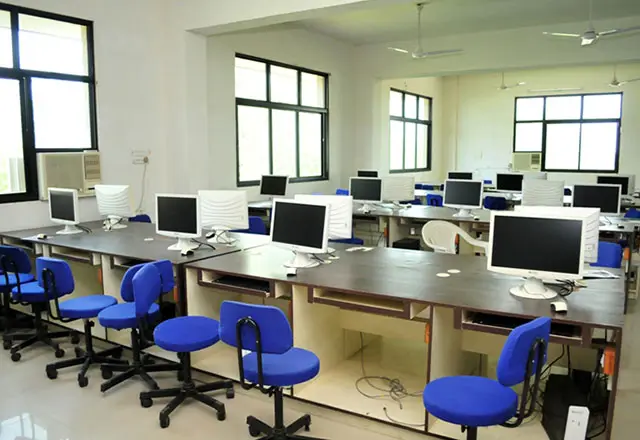 Dalia Institute of Technology campus photo 8