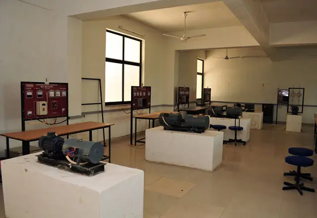 Dalia Institute of Technology campus photo 4