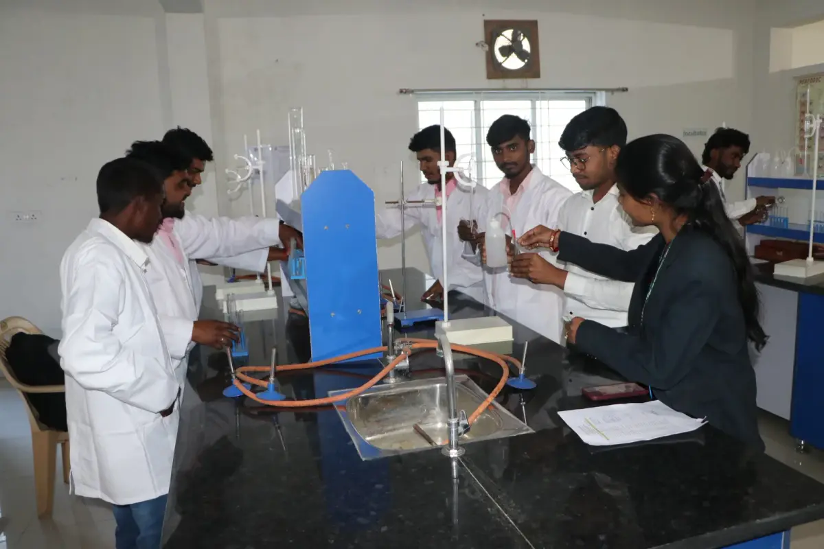 Dashrath Prasad Ramnandan Pandey College of Pharmacy: campus photo 8