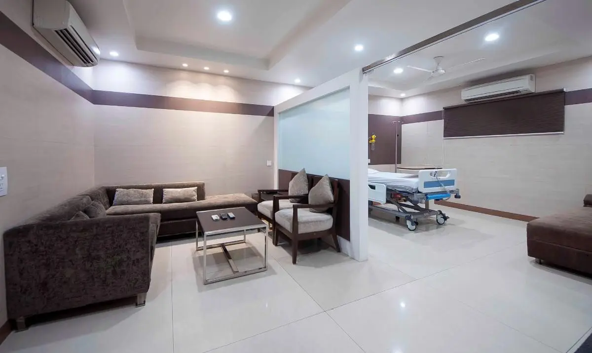 Dayanand Medical College campus photo 2