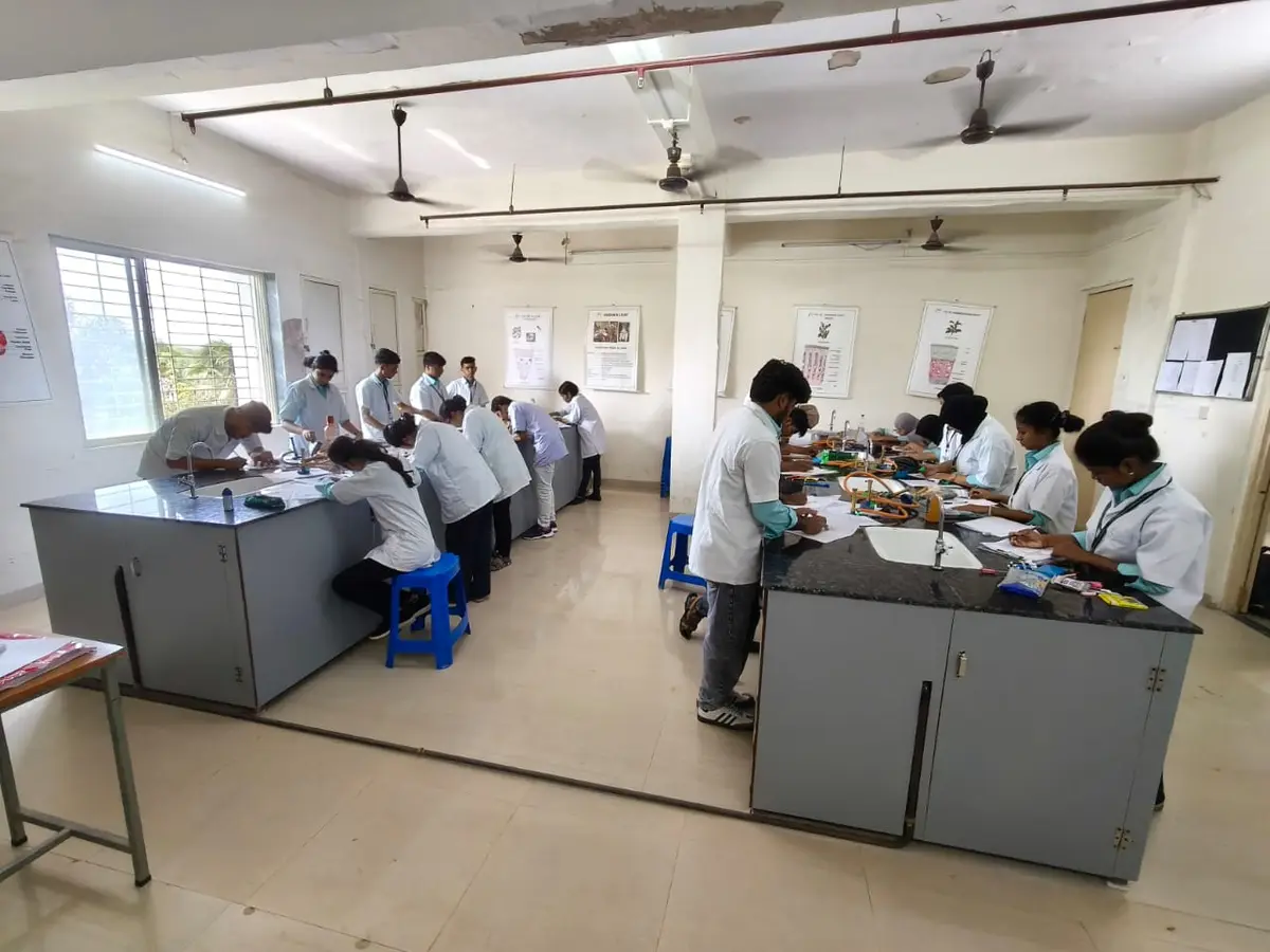 Deep College of Pharmacy: campus photo 4