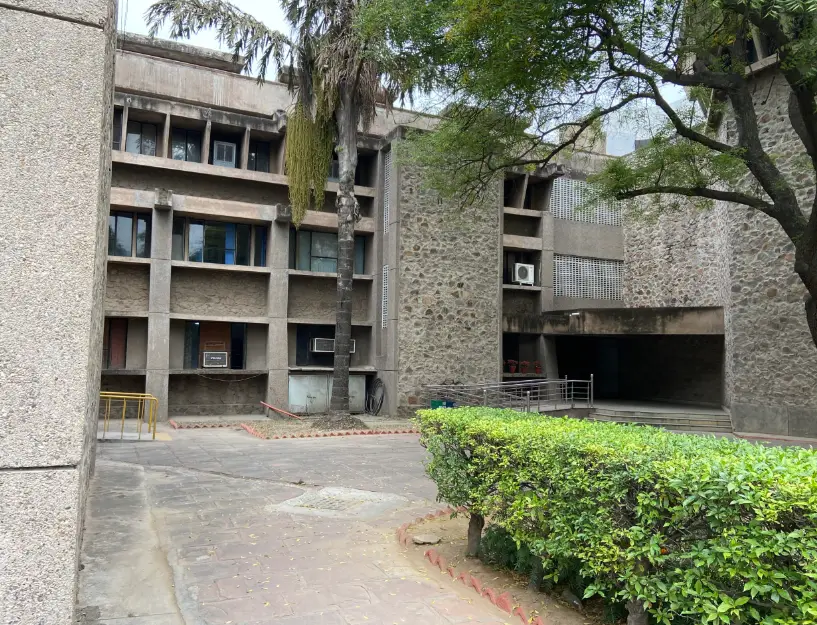 DOFSUO campus photo 4