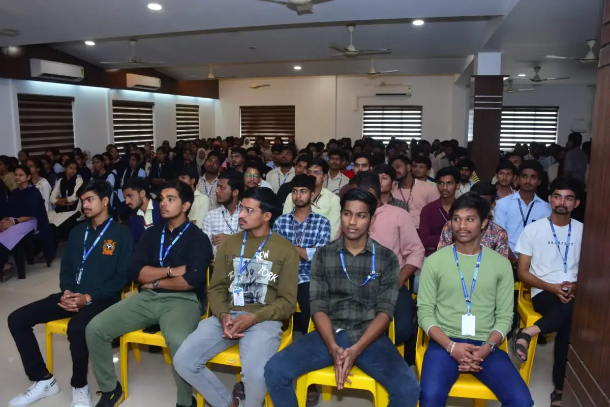 Deshbhakata Hari Narayan Bankatlal Soni College 1051b.Vashnavi: campus photo 6