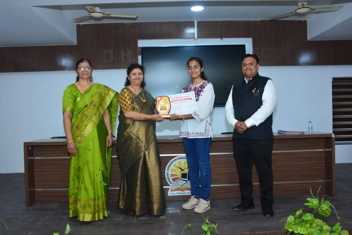 Deshbhakata Hari Narayan Bankatlal Soni College 1051b.Vashnavi: campus photo 3